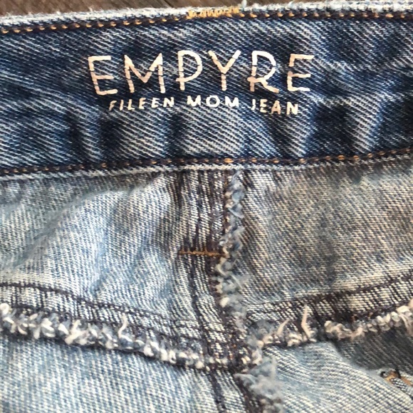 Blue mom jeans for mother’s day, Empire jeans - Picture 3 of 3